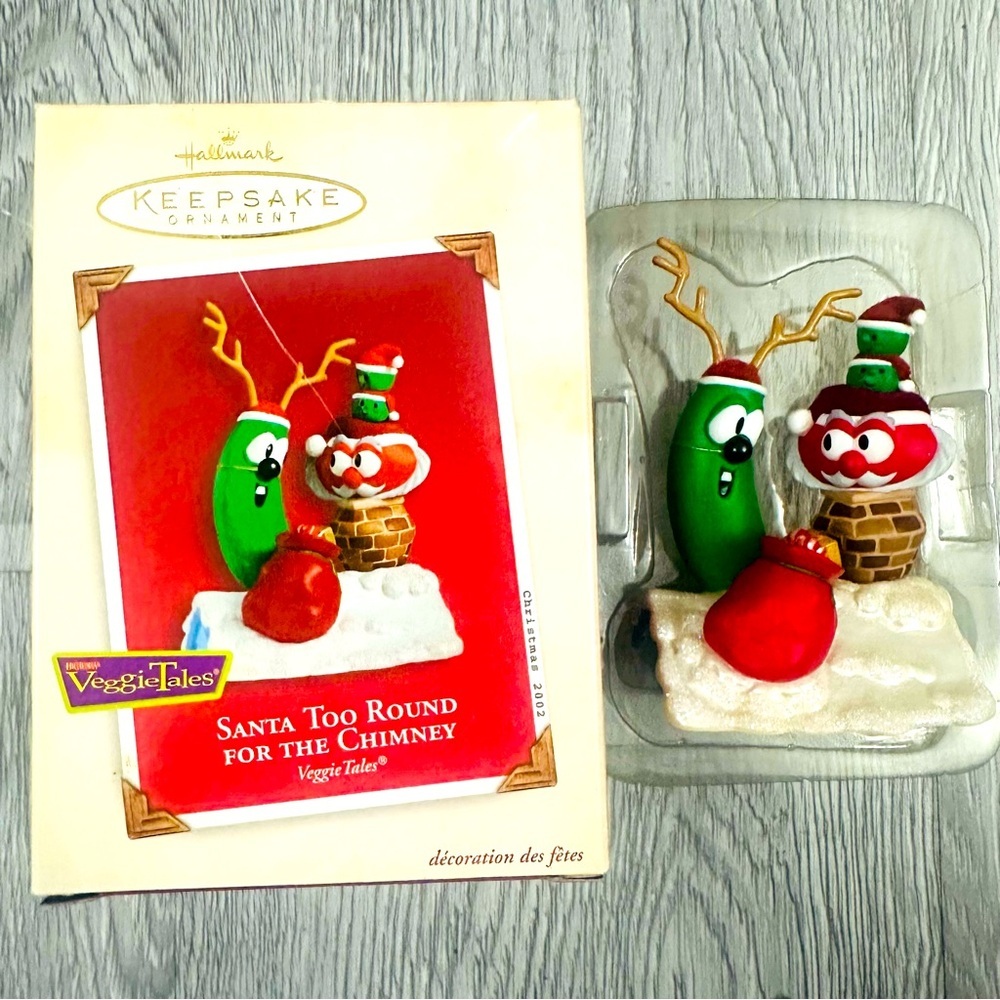 NIB 2002 VeggieTales Hallmark Ornament | Santa Too Round for the Chimney Y2K Kid